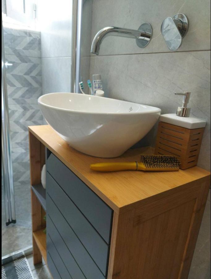 Cozy 4Th Floor Apartment In Chania Center Luaran gambar